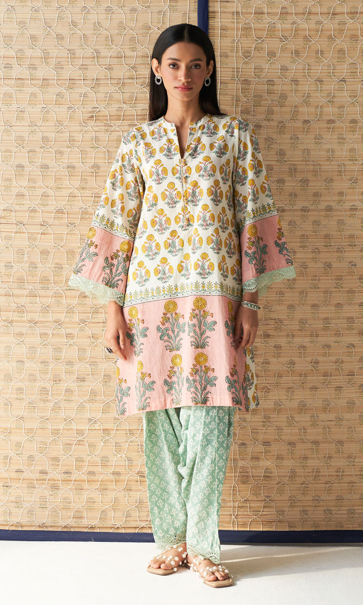 Kapaas off white mughal block printed kurta with mint green salwar (set of 2)