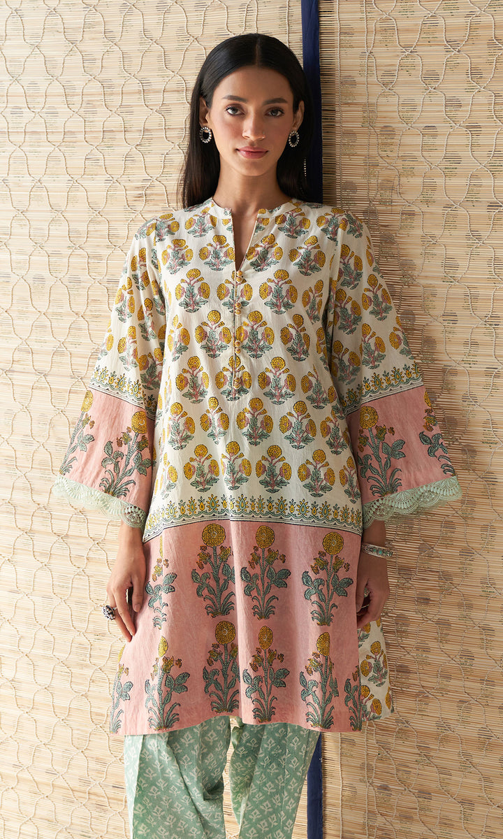 Kapaas off white mughal block printed kurta with mint green salwar (set of 2)